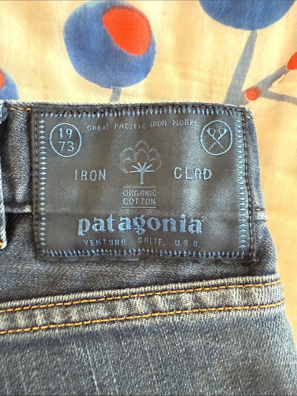 Patagonia Iron Clad Organic Cotton Straight Jeans in Deep Indigo Blue 35W x 30L